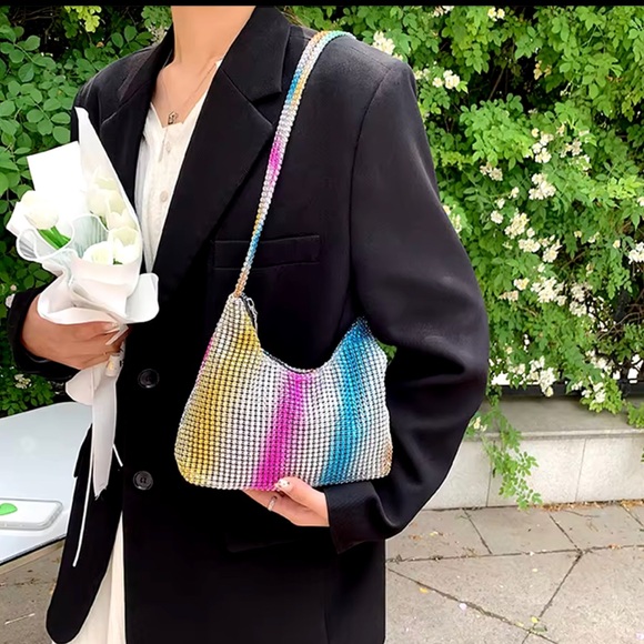 Rainbow 🌈 Rhinestone Crystal evening bag - Picture 7 of 7